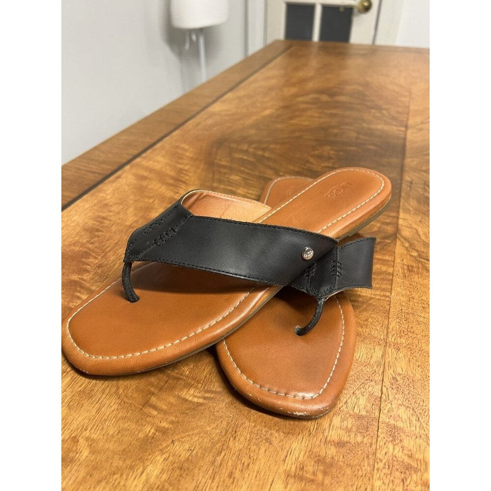 UGG Carey Flip Flop Size 11 Women's Black and Tan Leather Flat Sandals Summer - Picture 2 of 7